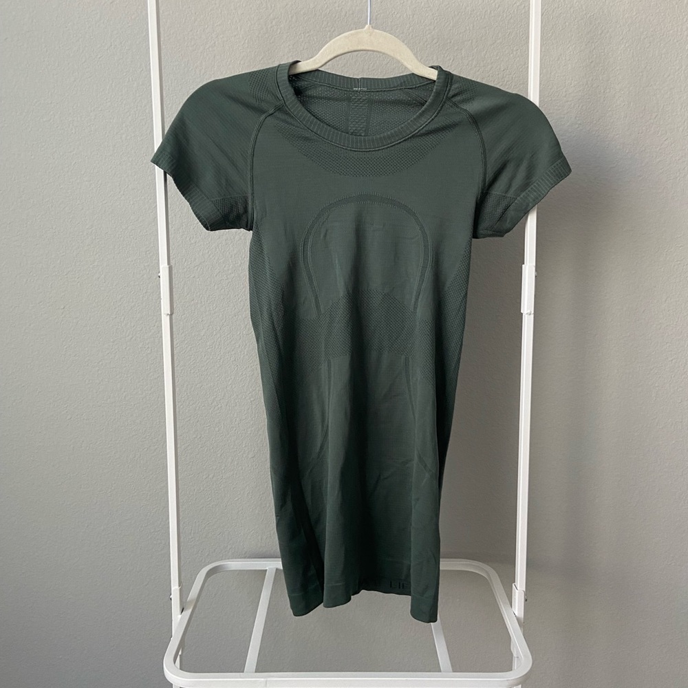 Lululemon Swiftly Shirt